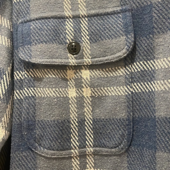 FAHERTY Blue and white Plaid Casual Shirt, Size XL - Picture 6 of 7